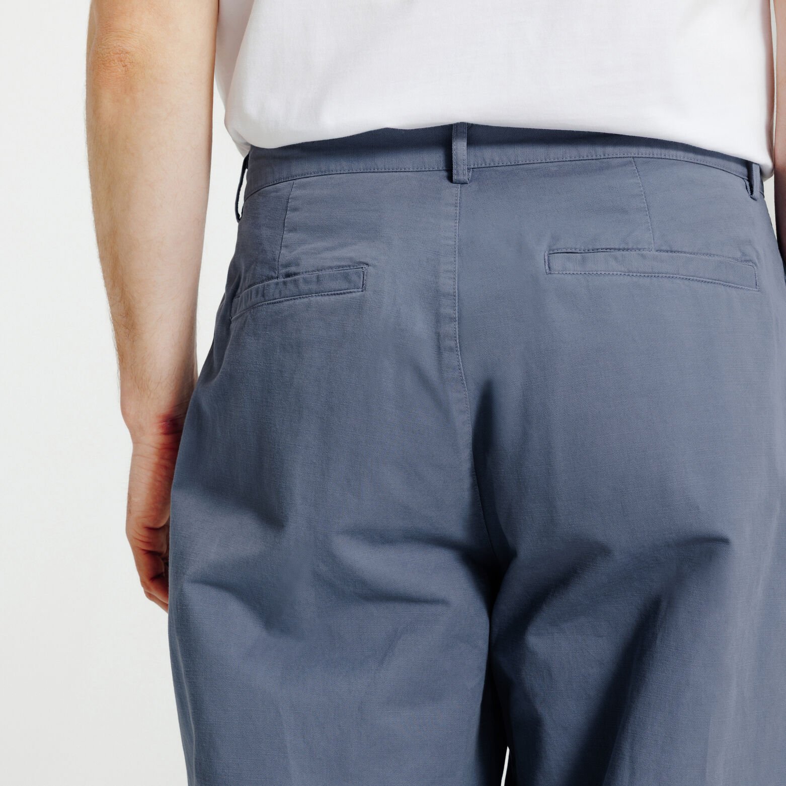 Pantalon skateur &agrave; pinces coton lin