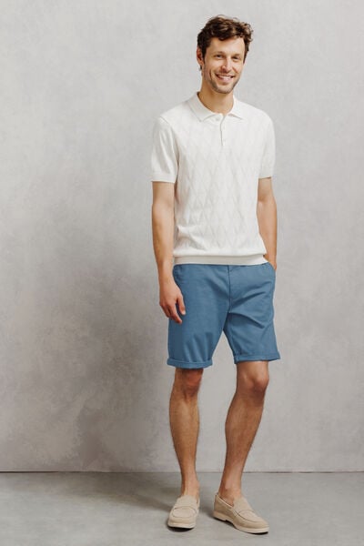 Effen slim chinobermuda met riem