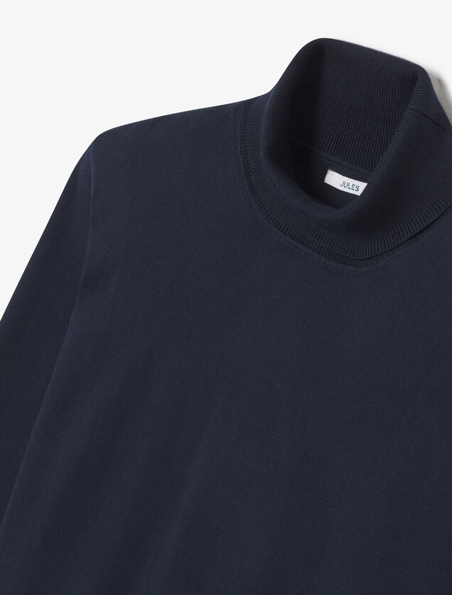 Pull col roul&eacute;