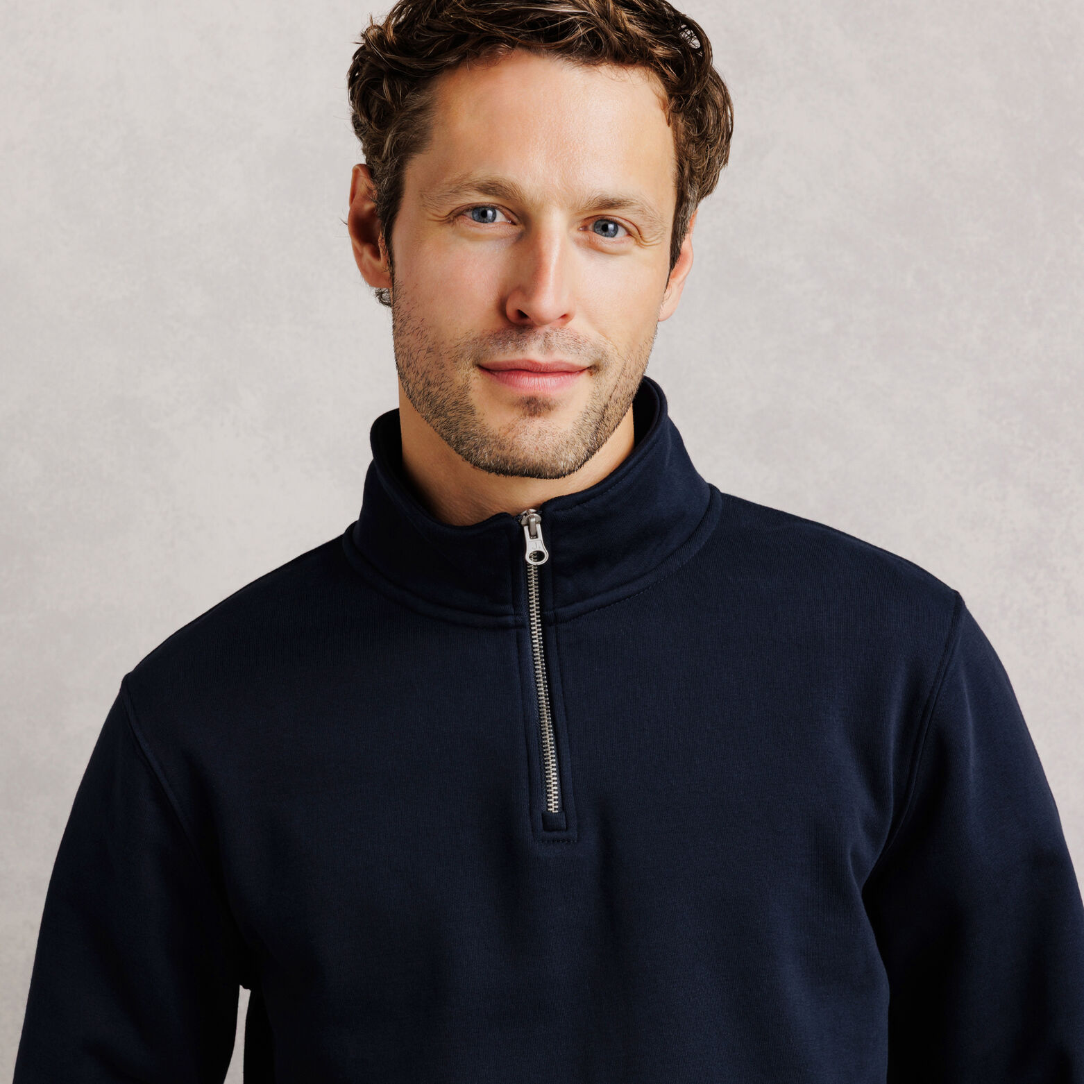 Sweat col montant zipp&eacute; molleton uni