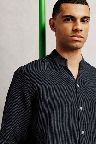 Chemise regular en lin ray&eacute;e col mao