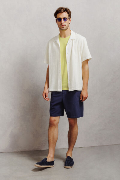 Tee shirt mati&egrave;re flamm&eacute;e broderie poitrine