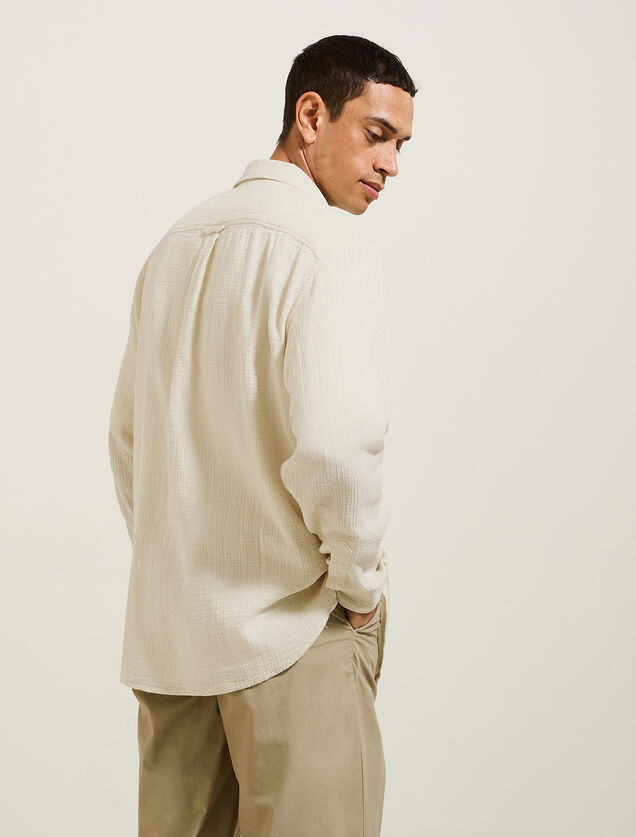 Chemise en gaze de coton unie col boutonn&eacute;