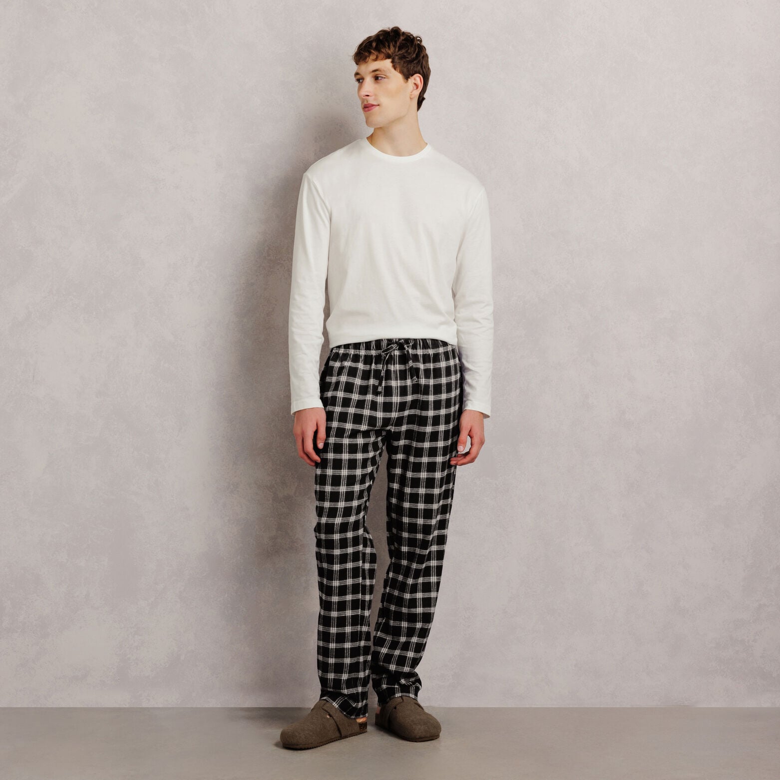 Ensemble pyjama flanelle &agrave; carreaux
