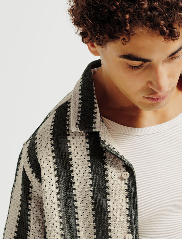 Chemisette en crochet col requin