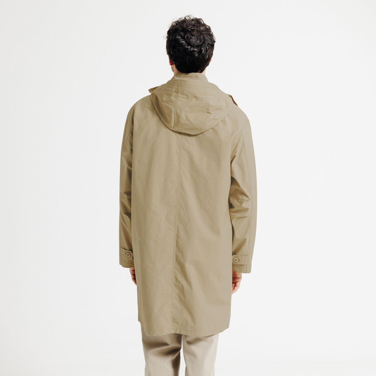 Parka longue boutonnée à capuche