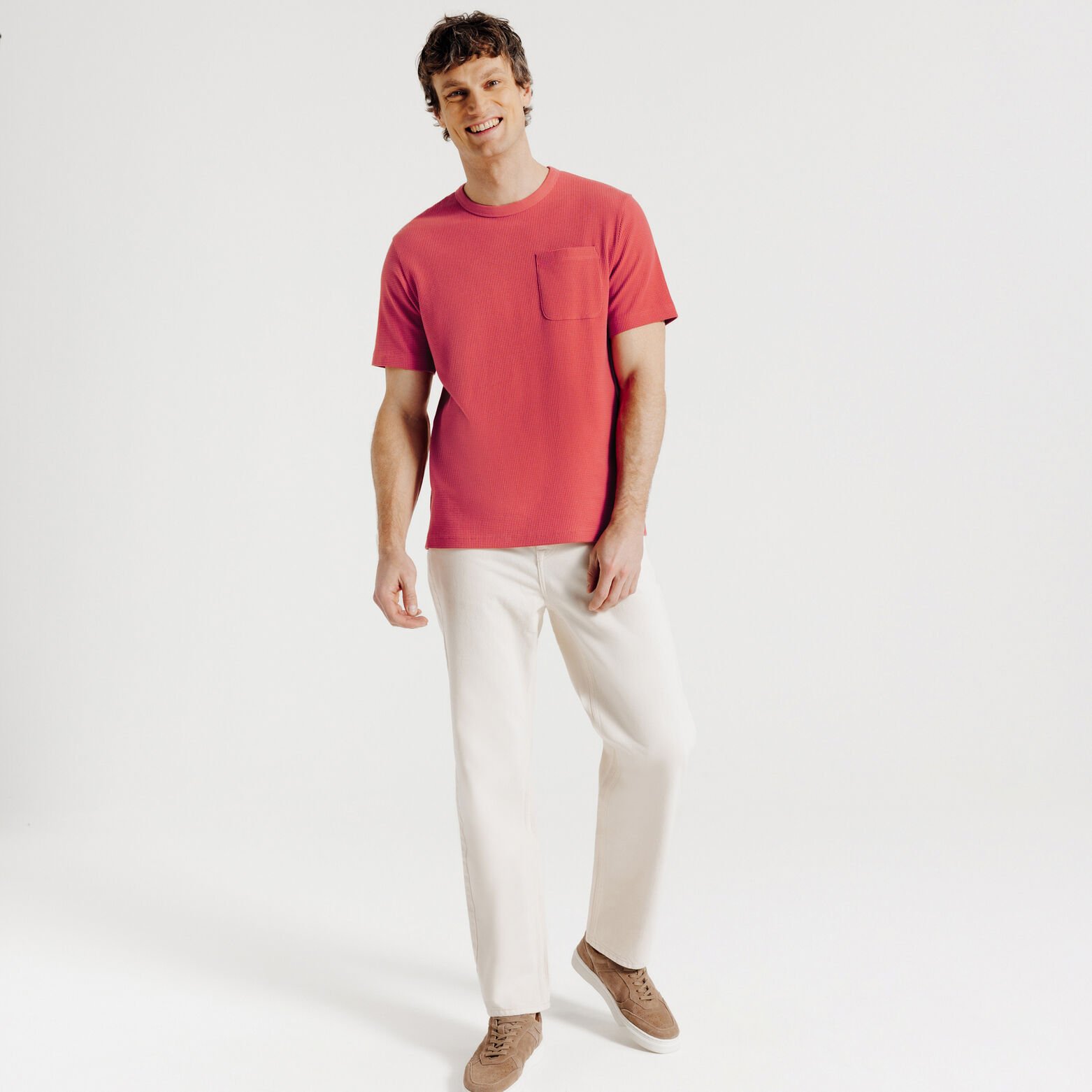 Tee shirt mati&egrave;re gaufr&eacute;e