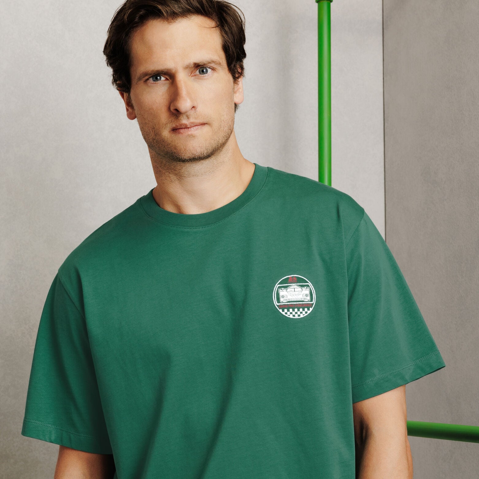 Tee shirt imprim&eacute; et brod&eacute; licence 24H le Mans