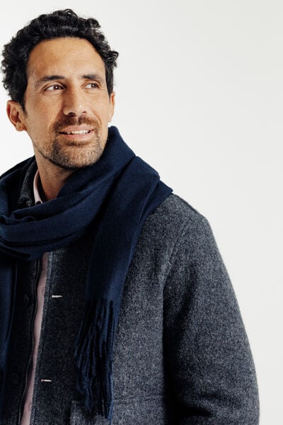 Echarpe contenant du cachemire