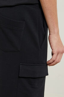 Short en molleton style cargo