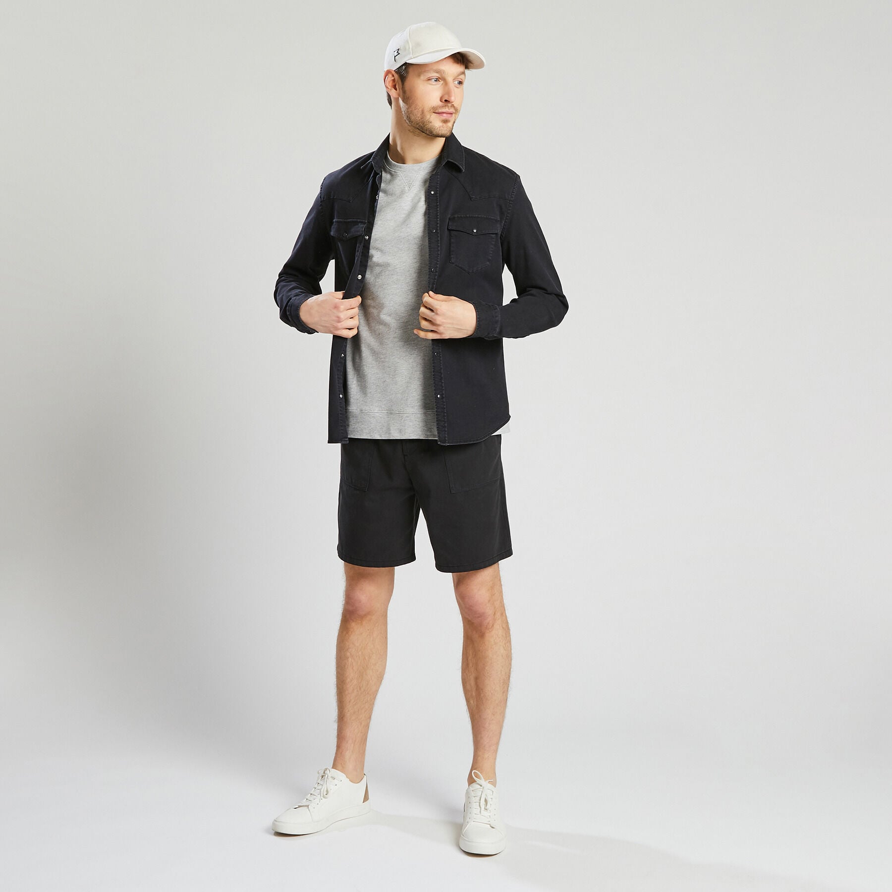 Bermuda/ Short Homme/ado Jules Taille 36 - Couleur Gris Terre, Très Bon état (TBE)
