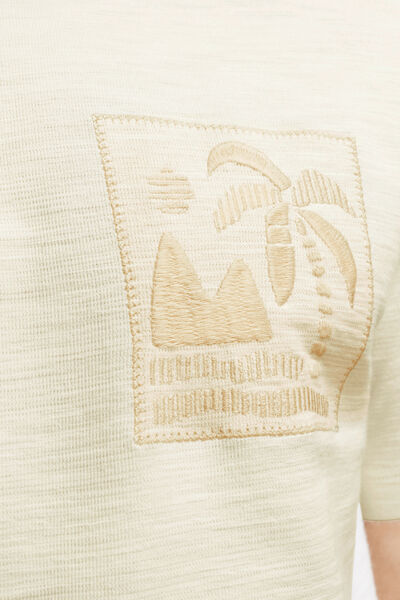 Tee shirt brod&eacute; mati&egrave;re fantaisie