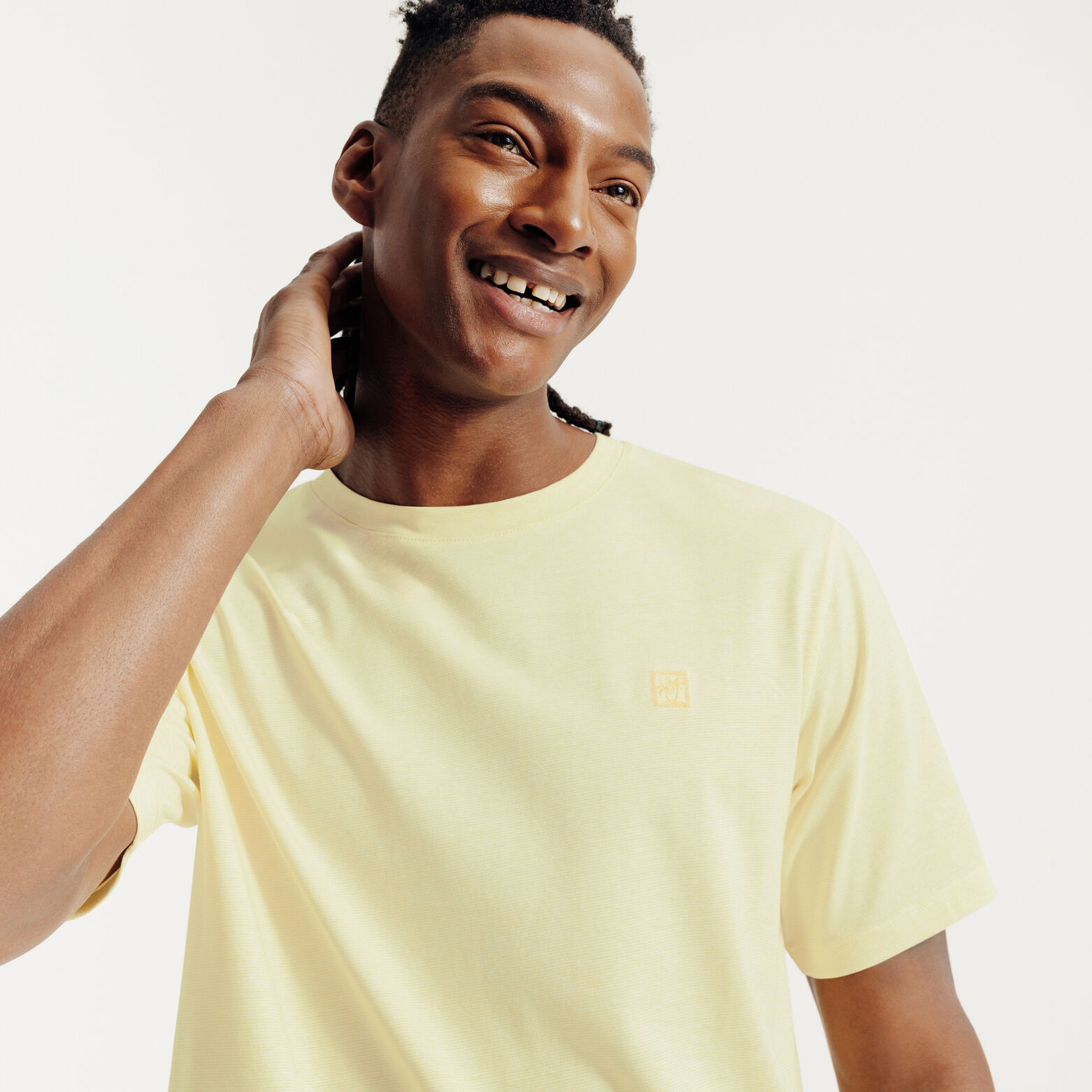 Tee shirt effet microray&eacute; broderie poitrine