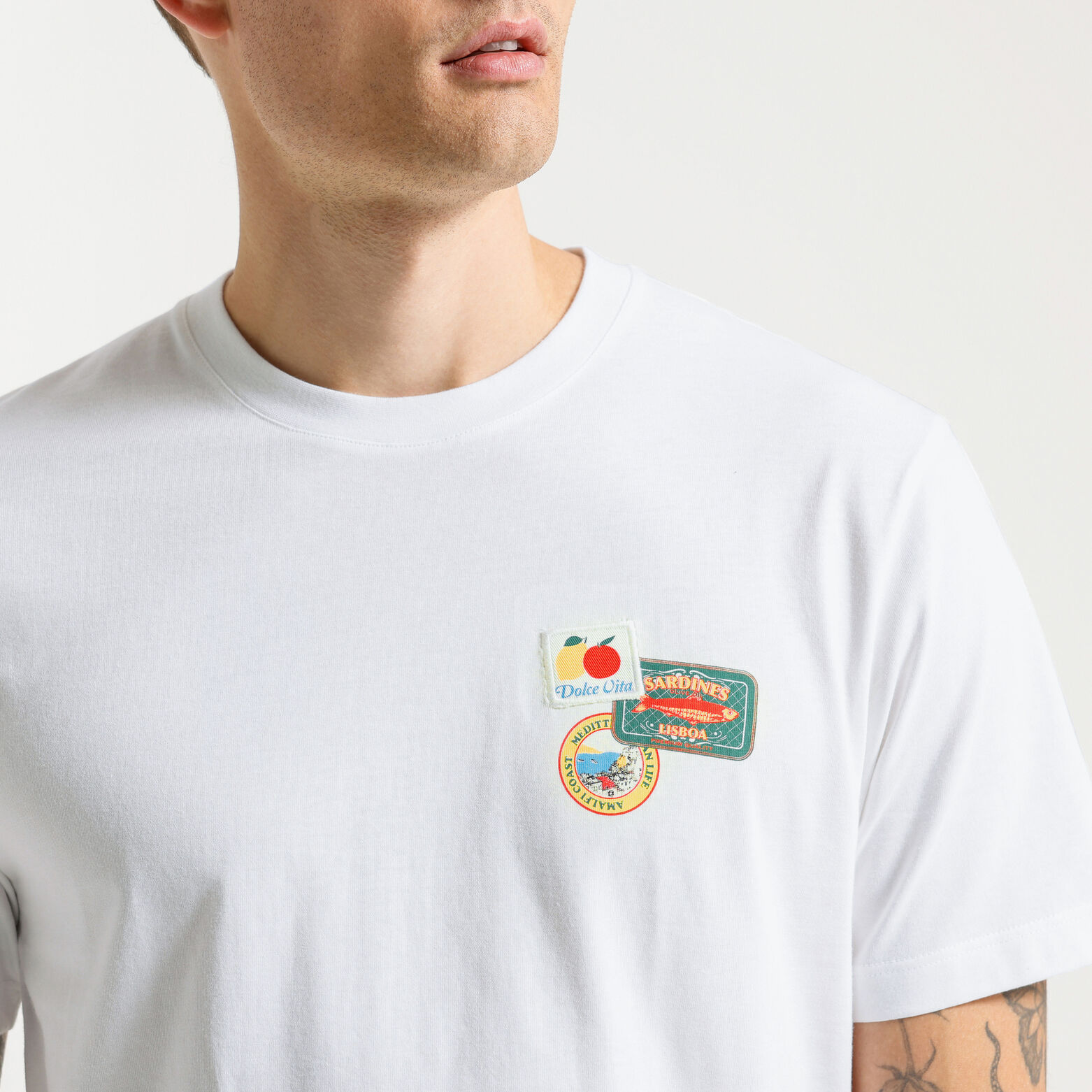 Tee shirt patch poitrine dolce vita