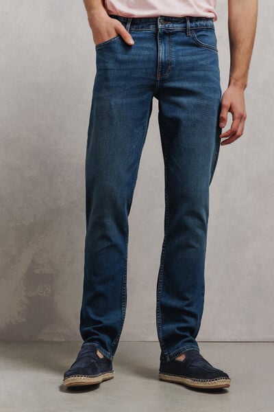 Jean straight d&eacute;lav&eacute;