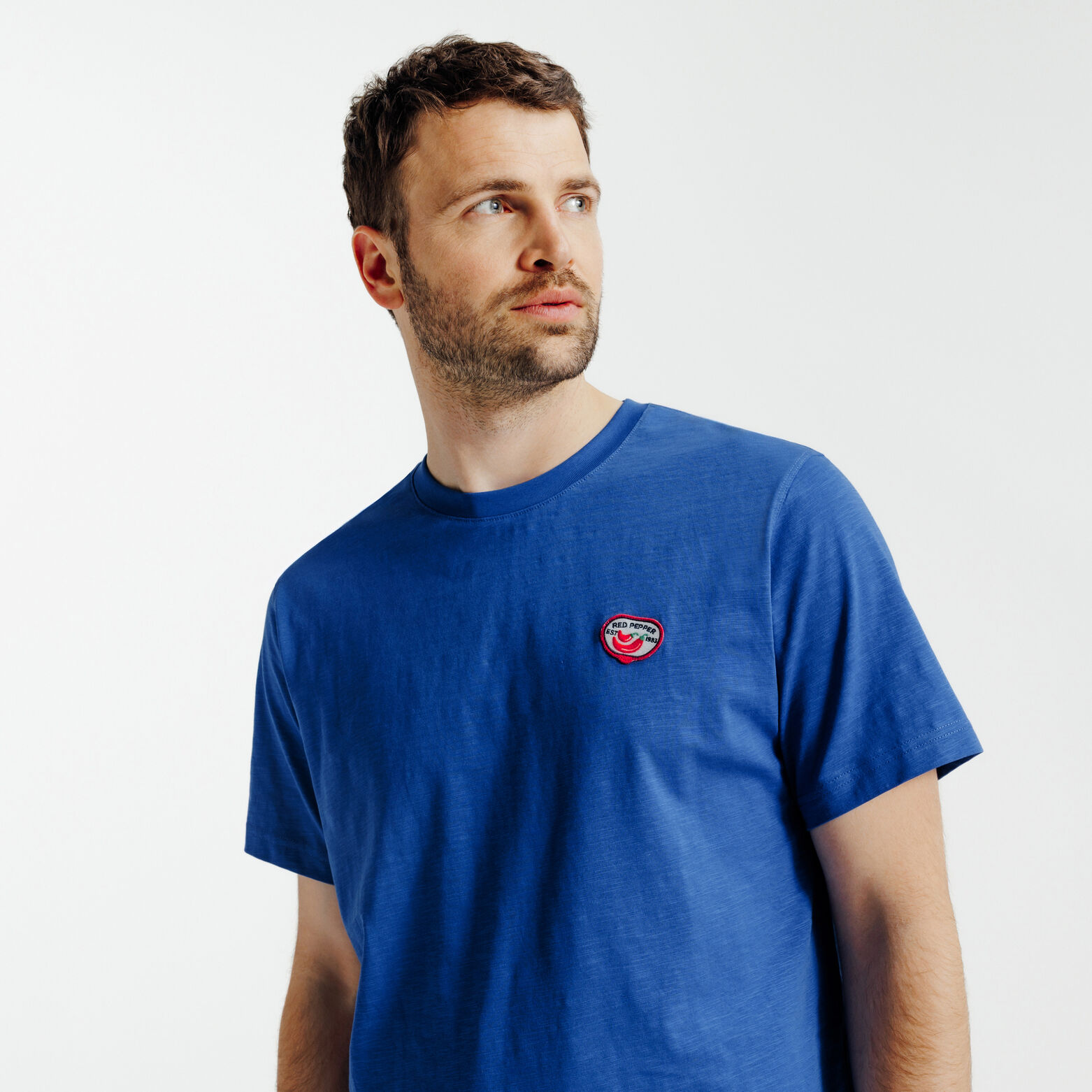 Tee shirt mati&egrave;re flamm&eacute;e broderie poitrine