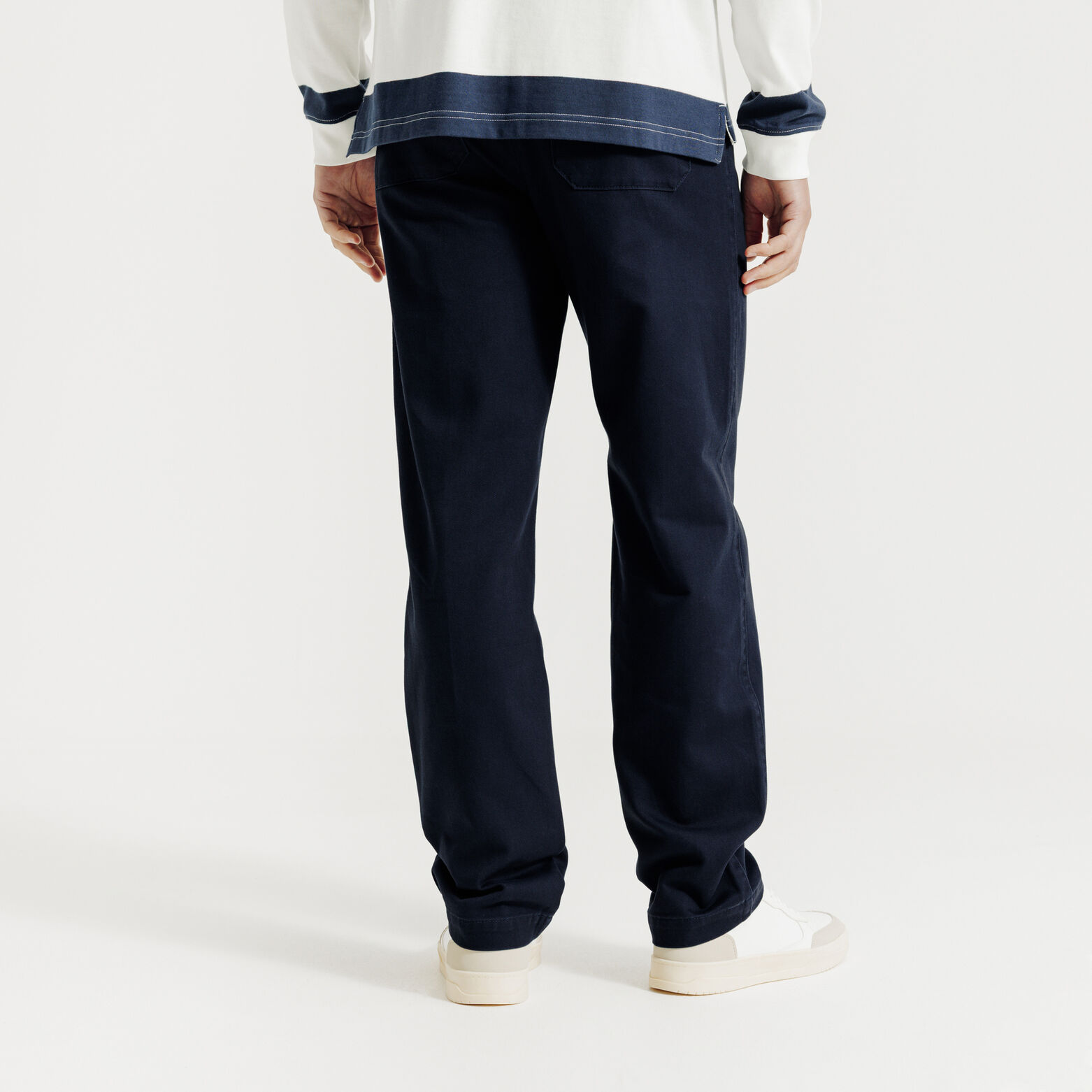 Loose fit chinobroek