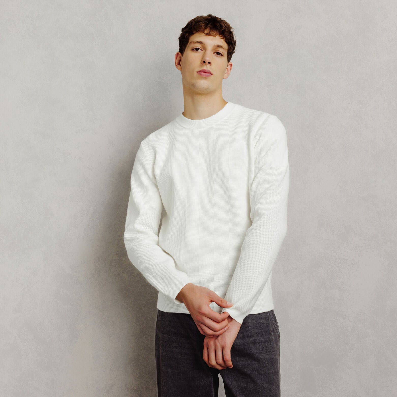 Pull col rond jeu de points fantaisie