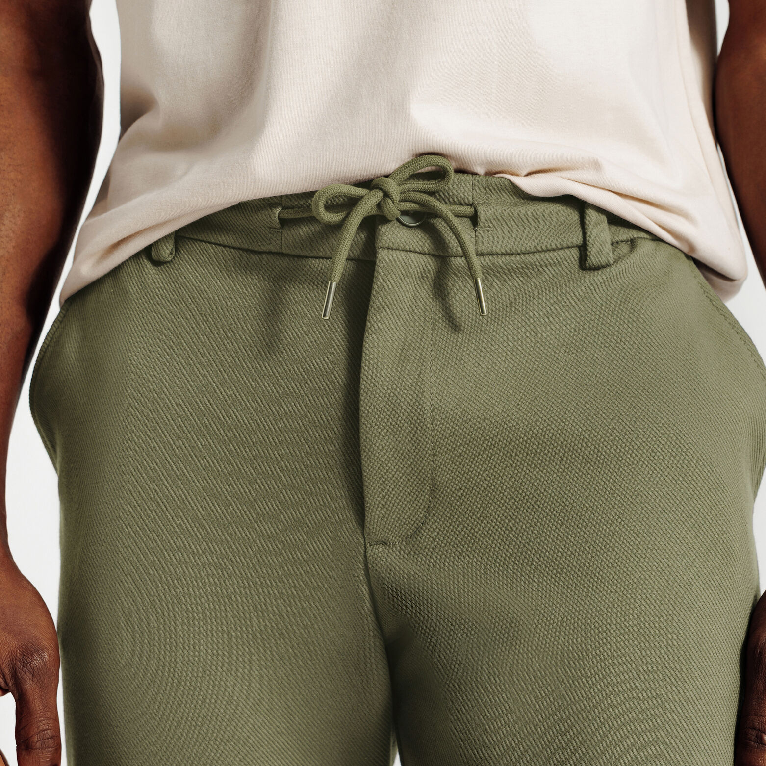 Pantalon chino tapered maille