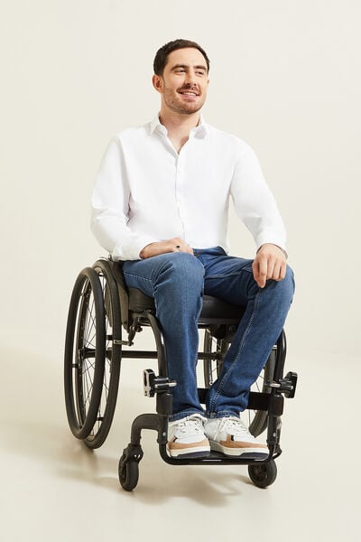 Regular hemd voor personen met beperkte mobiliteit