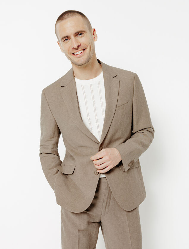 Veste de costume contenant du lin