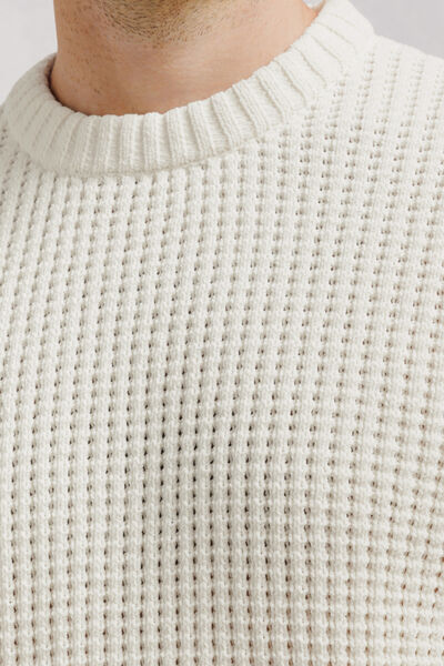 Pull col rond point fantaisie en chenille