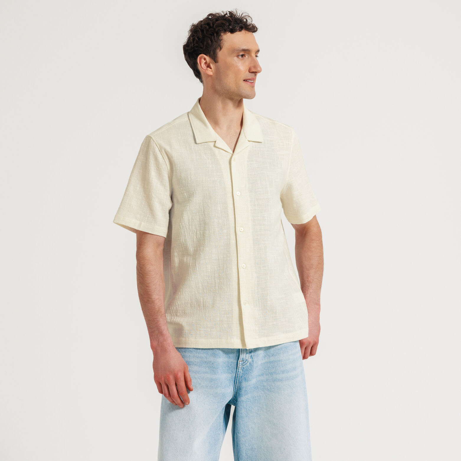 Chemisette en coton broderie dos