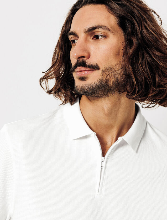 Polo manches courtes textur&eacute; col zipp&eacute;