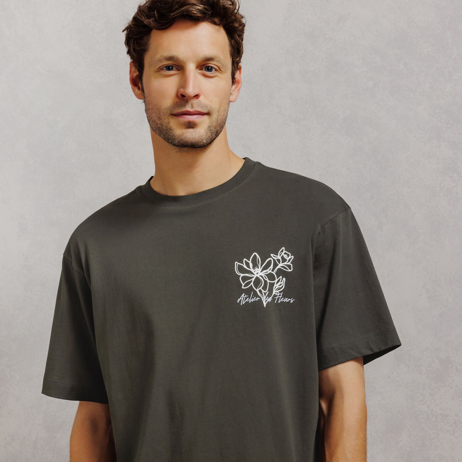 Tee shirt imprim&eacute; devant et dos fleurs