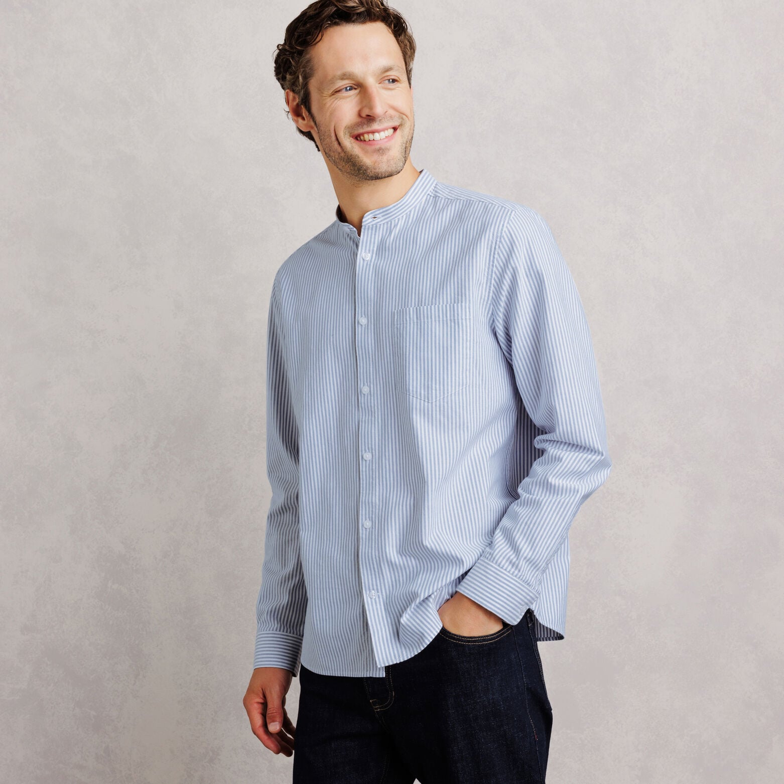 Chemise oxford col mao ray&eacute;e