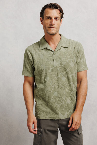 Polo manches courtes col requin &eacute;ponge jacquard