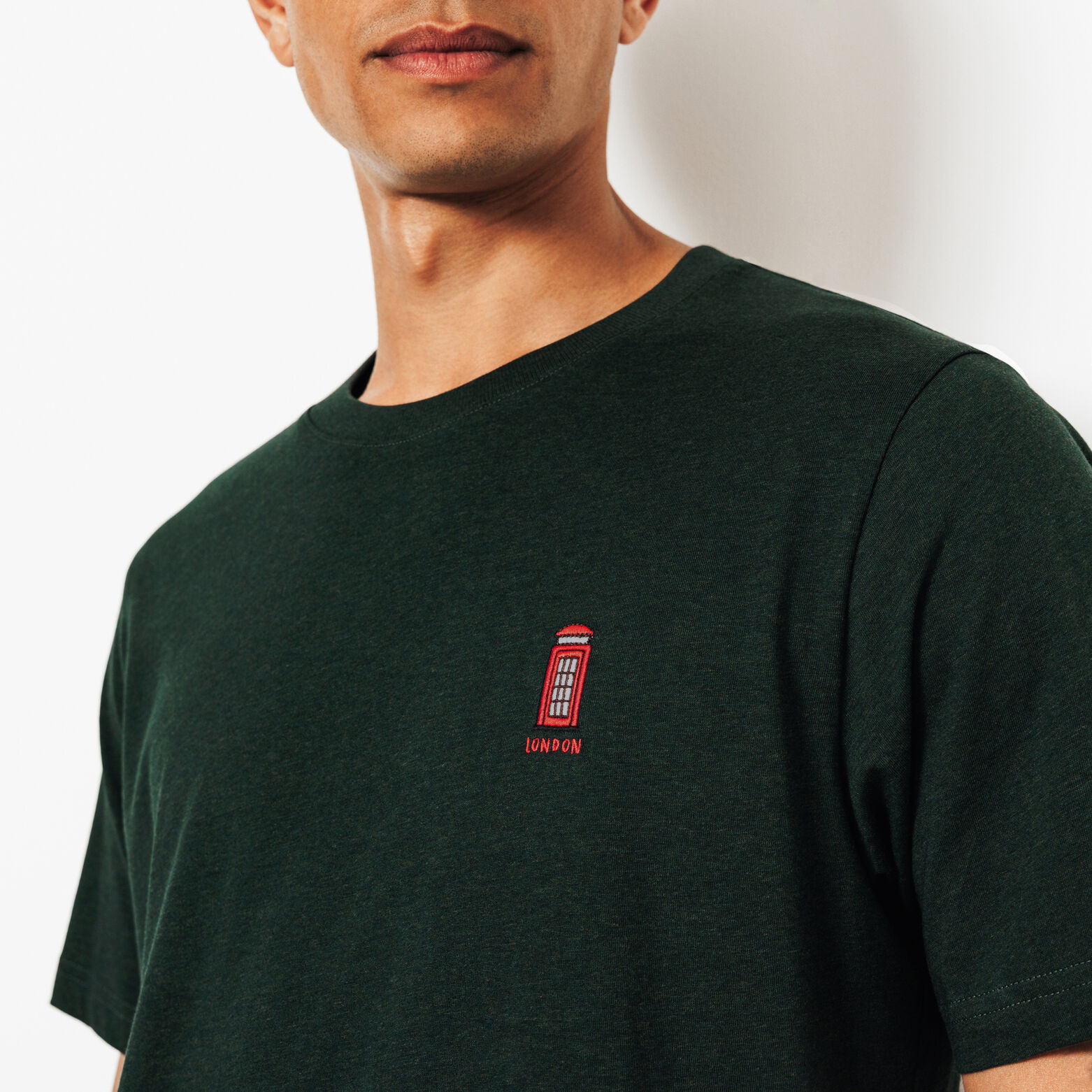 Geborduurd t-shirt ronde hals in gemêleerde stof