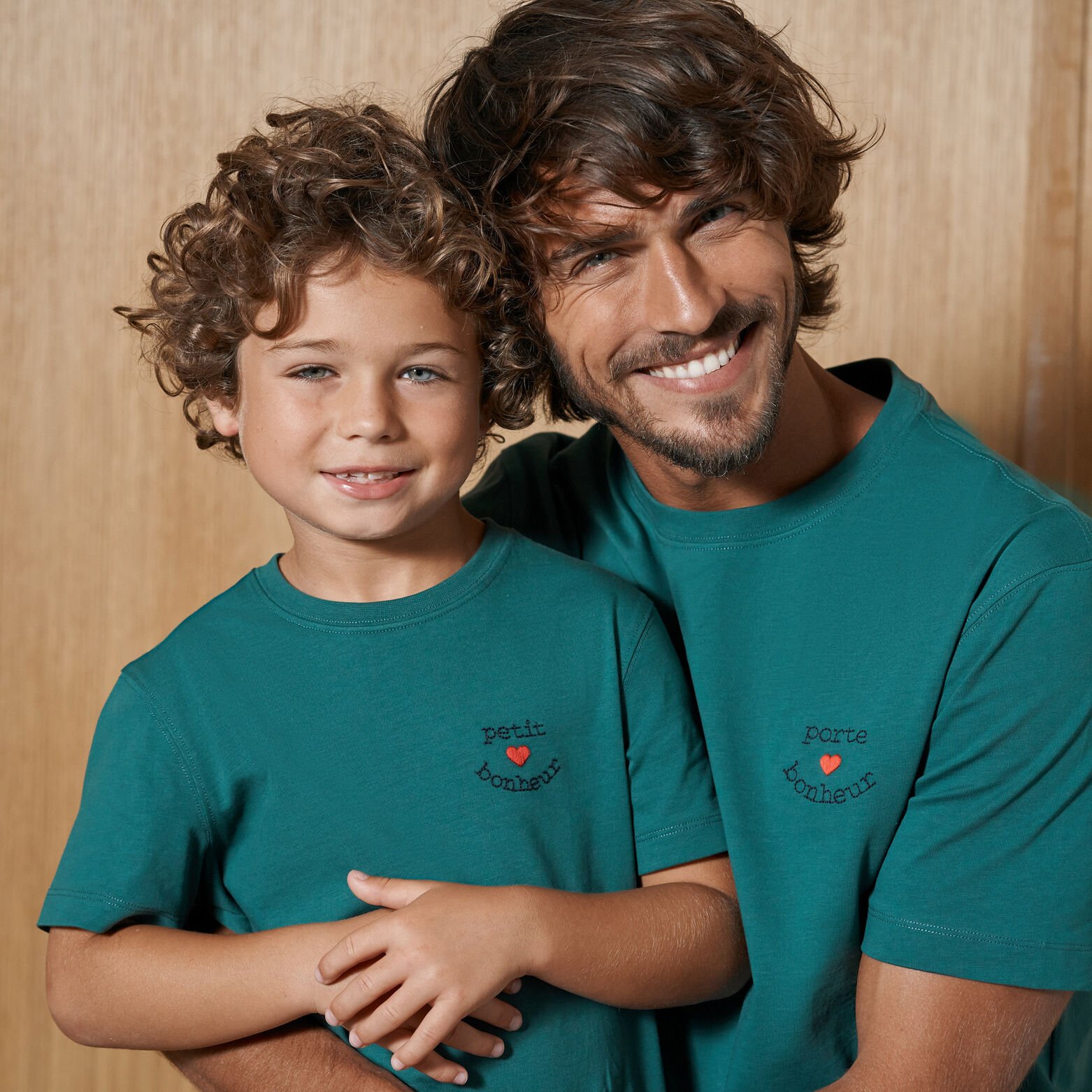 Ensemble tee shirt de Noël brodé - Vert