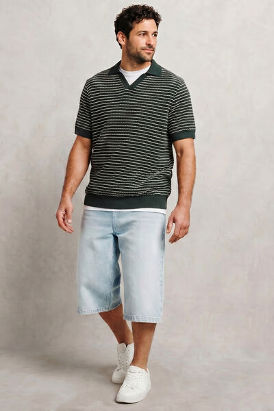 Polo en maille col resort ray&eacute; relief&eacute;