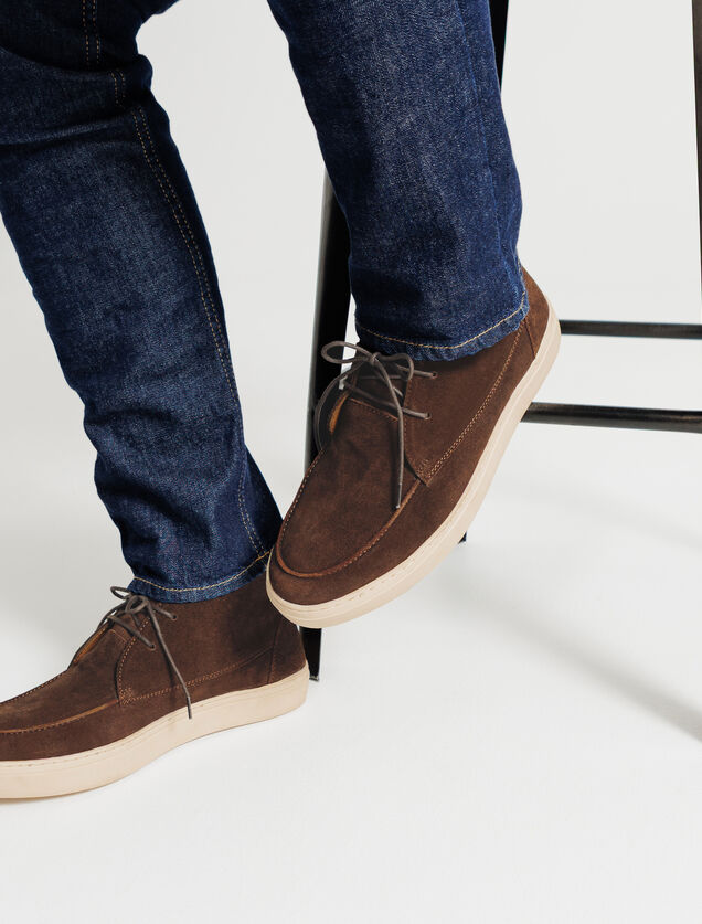 Boots &agrave; lacets en cuir sued&eacute;