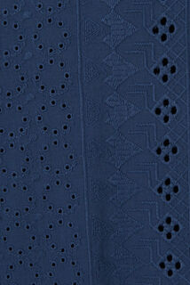 Chemisette en coton broderie anglaise