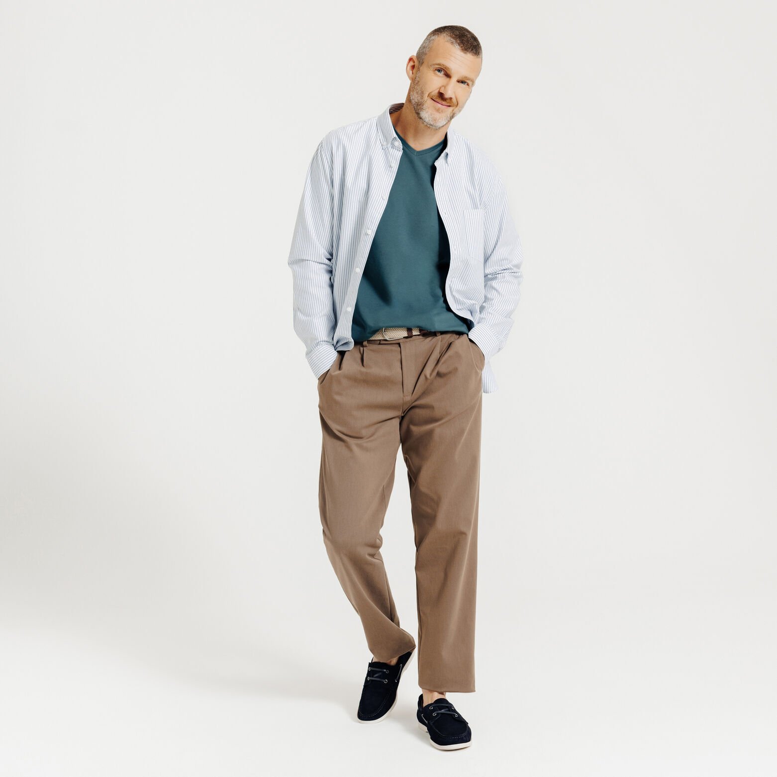 Basic T-shirt met V-hals in biokatoen 