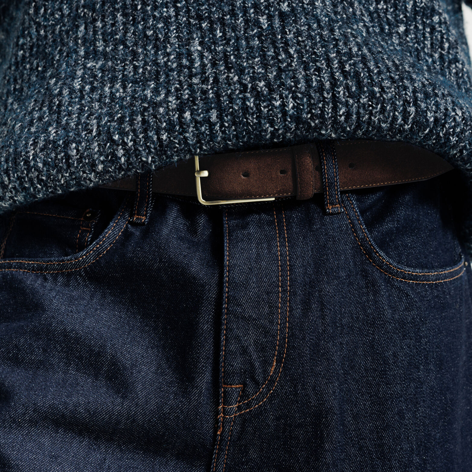 Ceinture en cuir suède à boucle