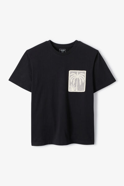 T-shirt met zak, macram&eacute; en strandlook