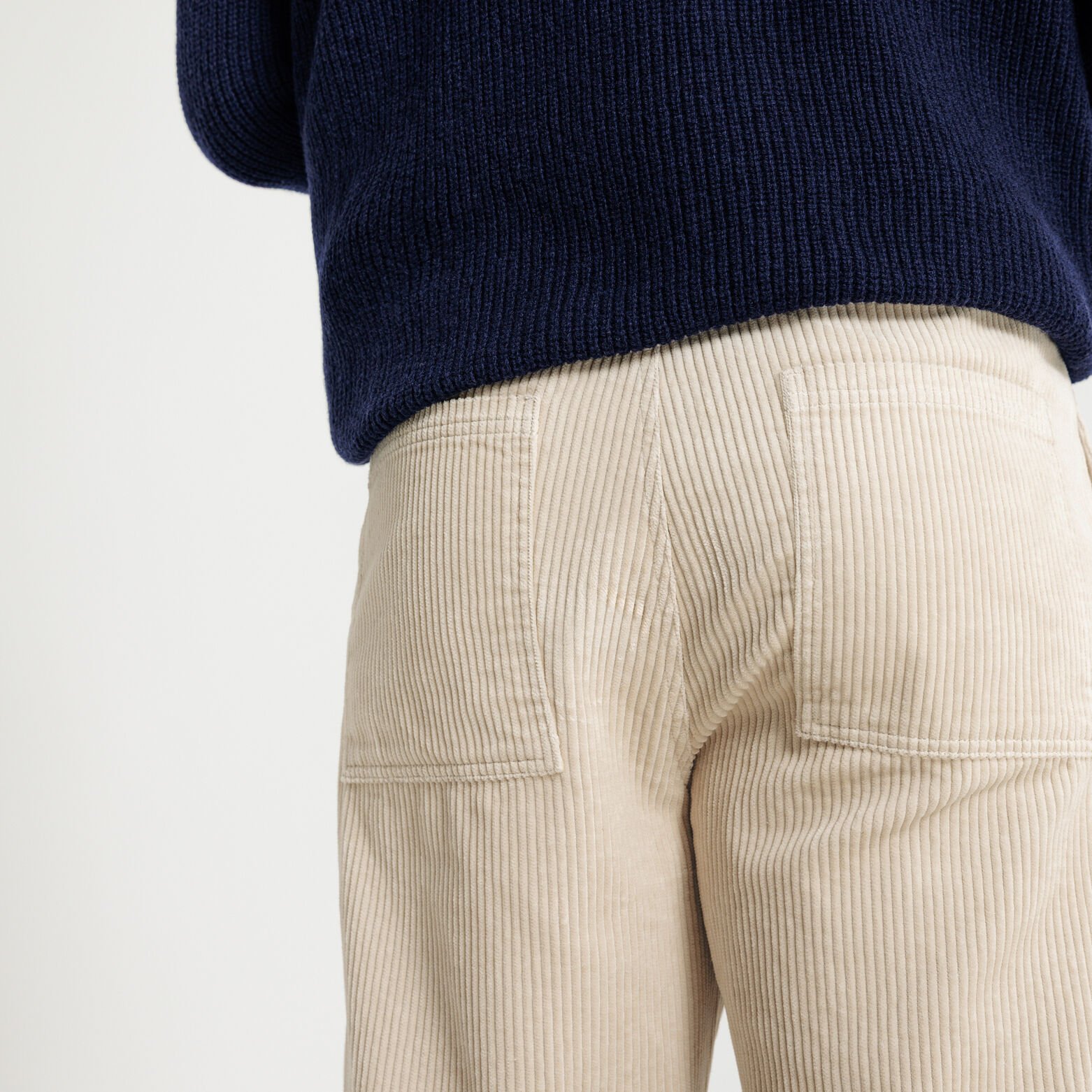 Pantalon en velours taille élastiquée