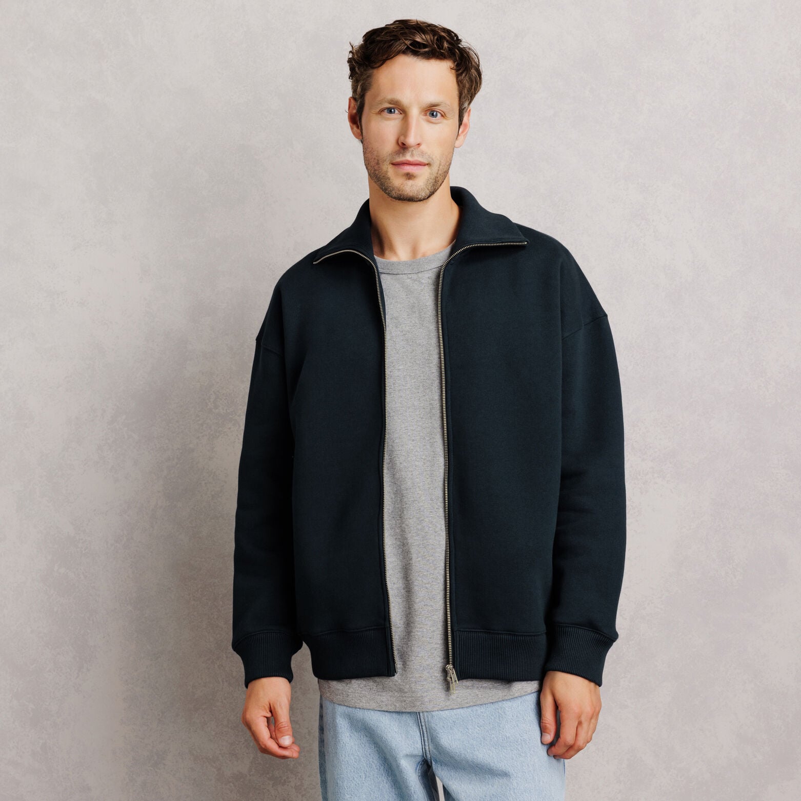 Sweat oversize zipp&eacute; col montant uni