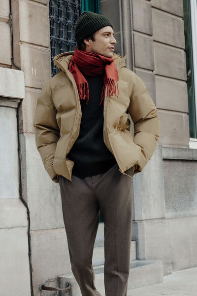 Gewatteerde donsjas met kap en rits