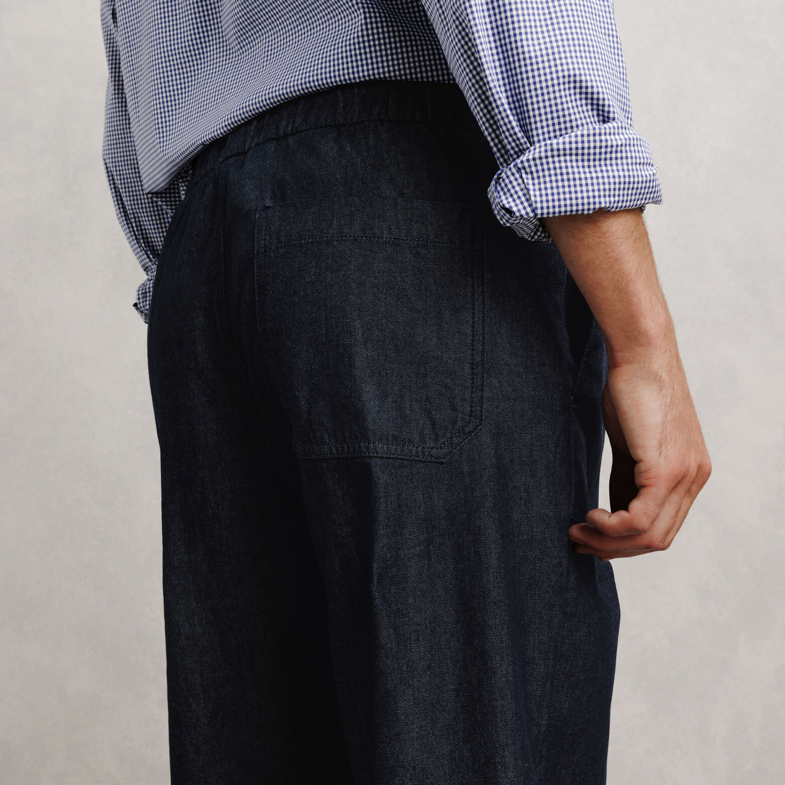 Jean loose taille &eacute;lastiqu&eacute;e