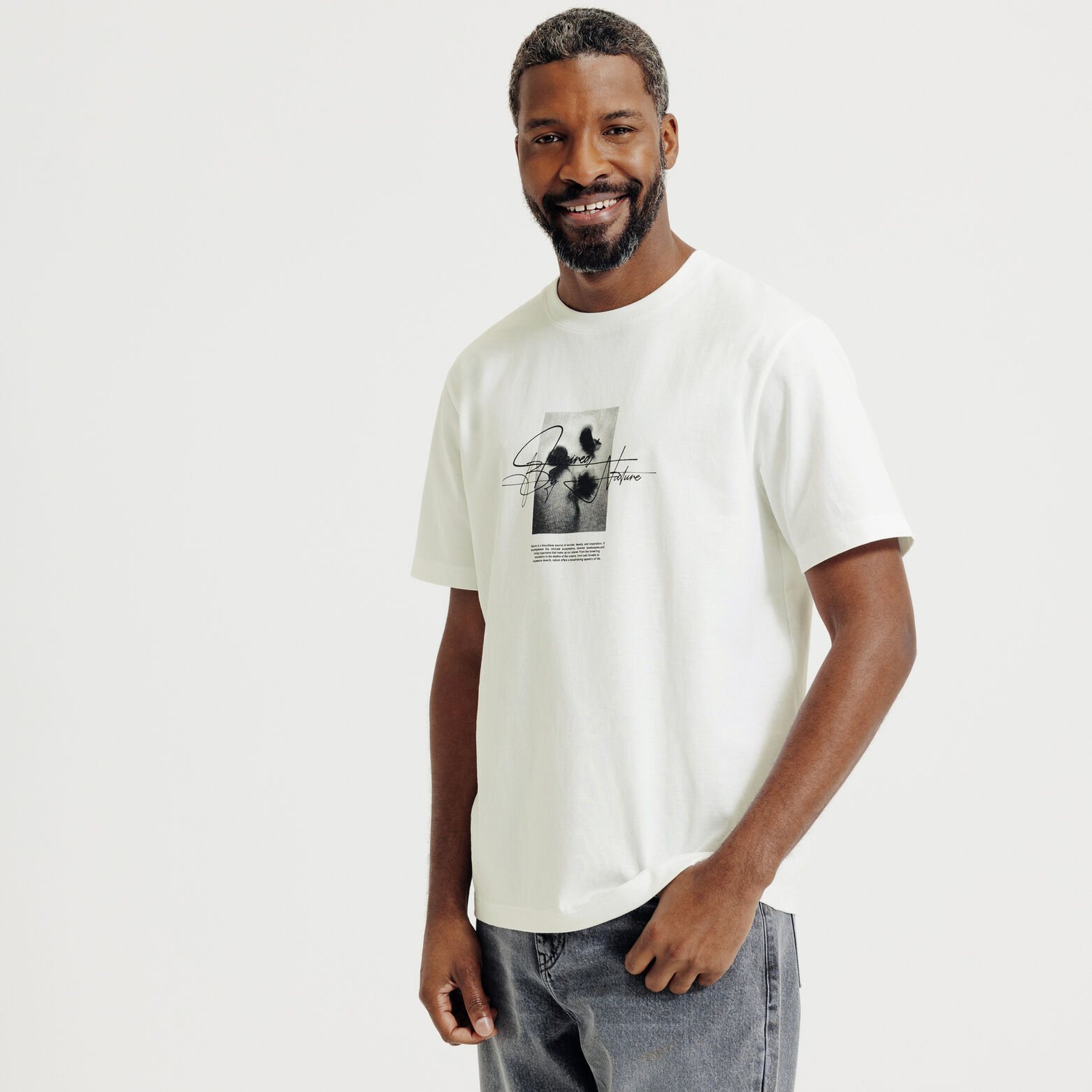 Tee shirt imprim&eacute; devant dos fleuri