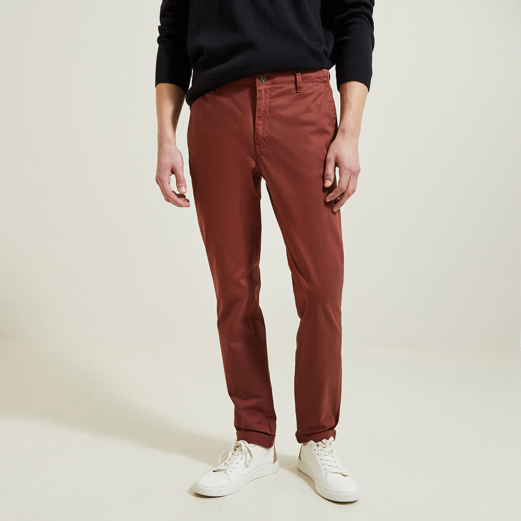 Pantalon chino bordeaux new arrivals homme