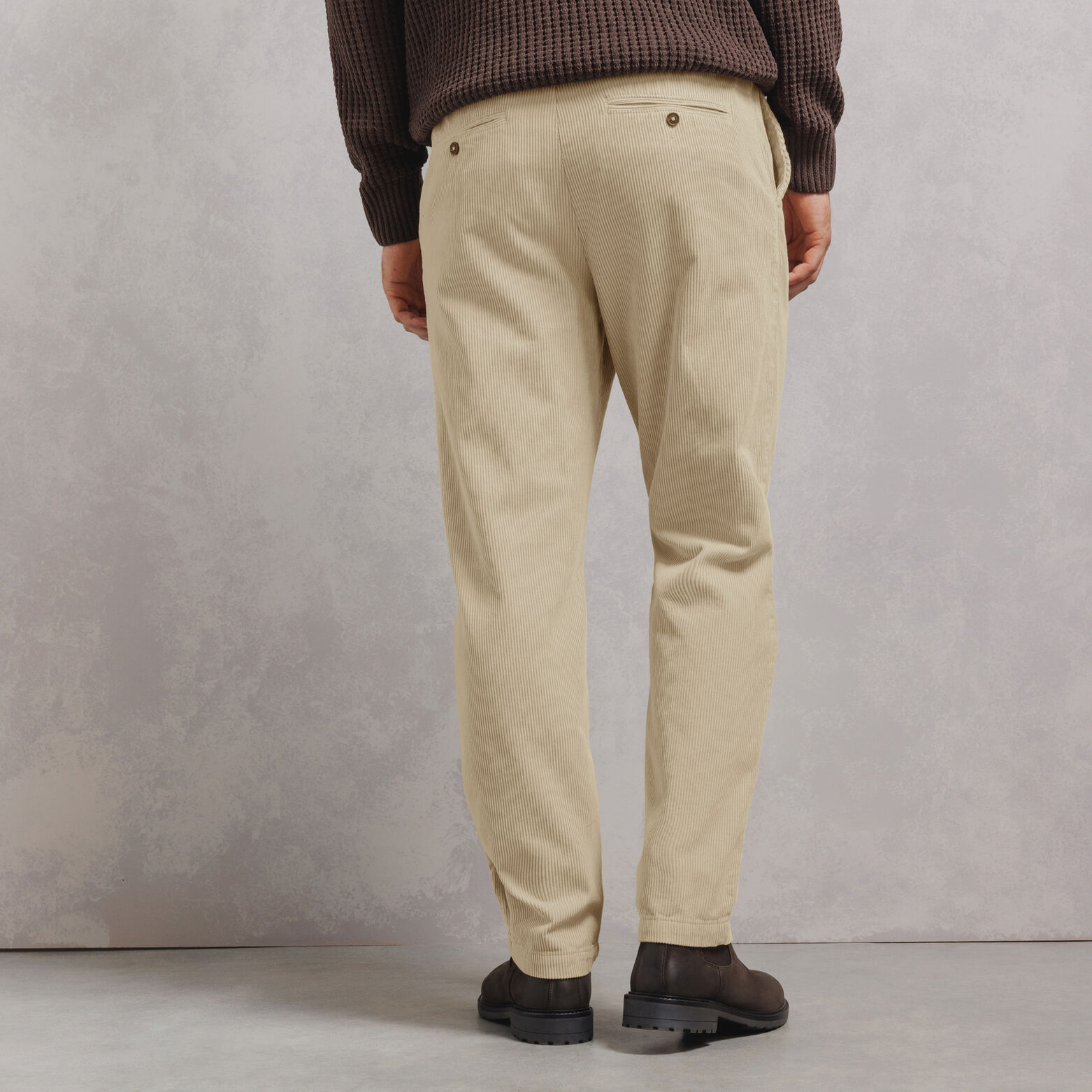 Pantalon tapered taille &eacute;lastiqu&eacute;e en velours