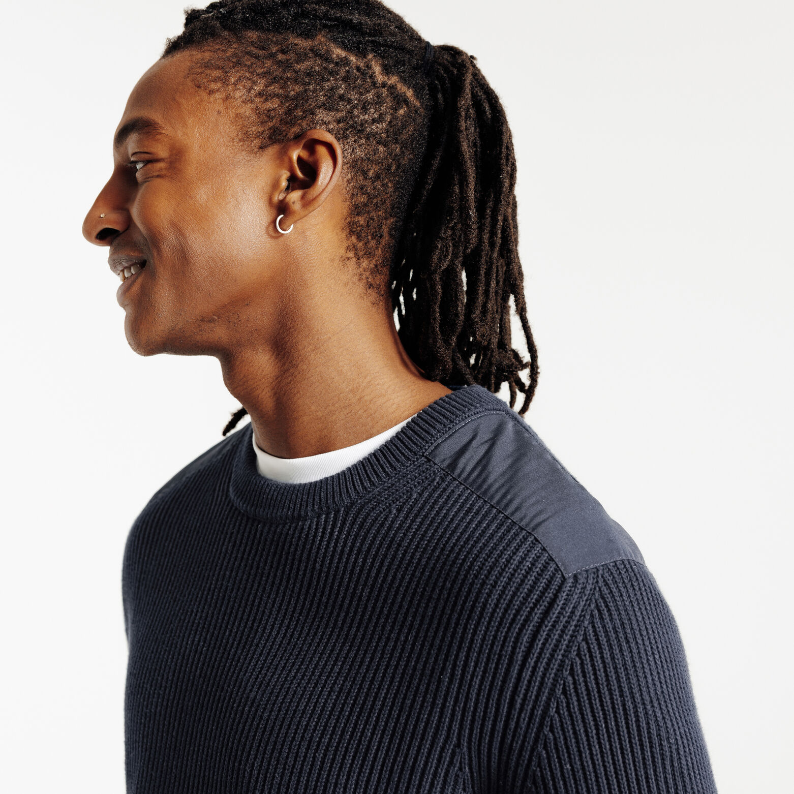 Pull col rond &eacute;pais patch &eacute;paules