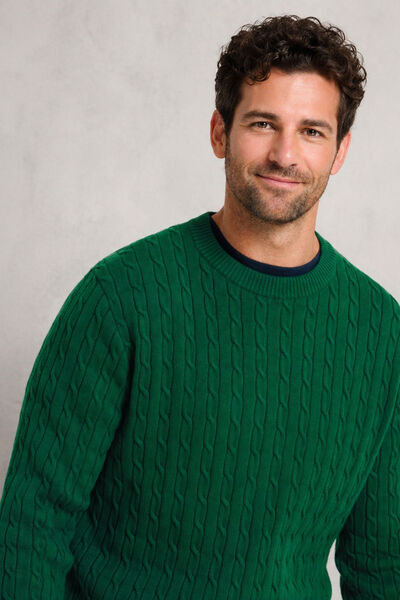 Pull col rond torsad&eacute;