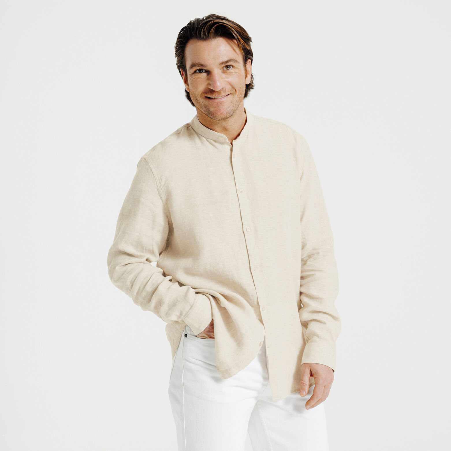 Chemise col mao en lin unie