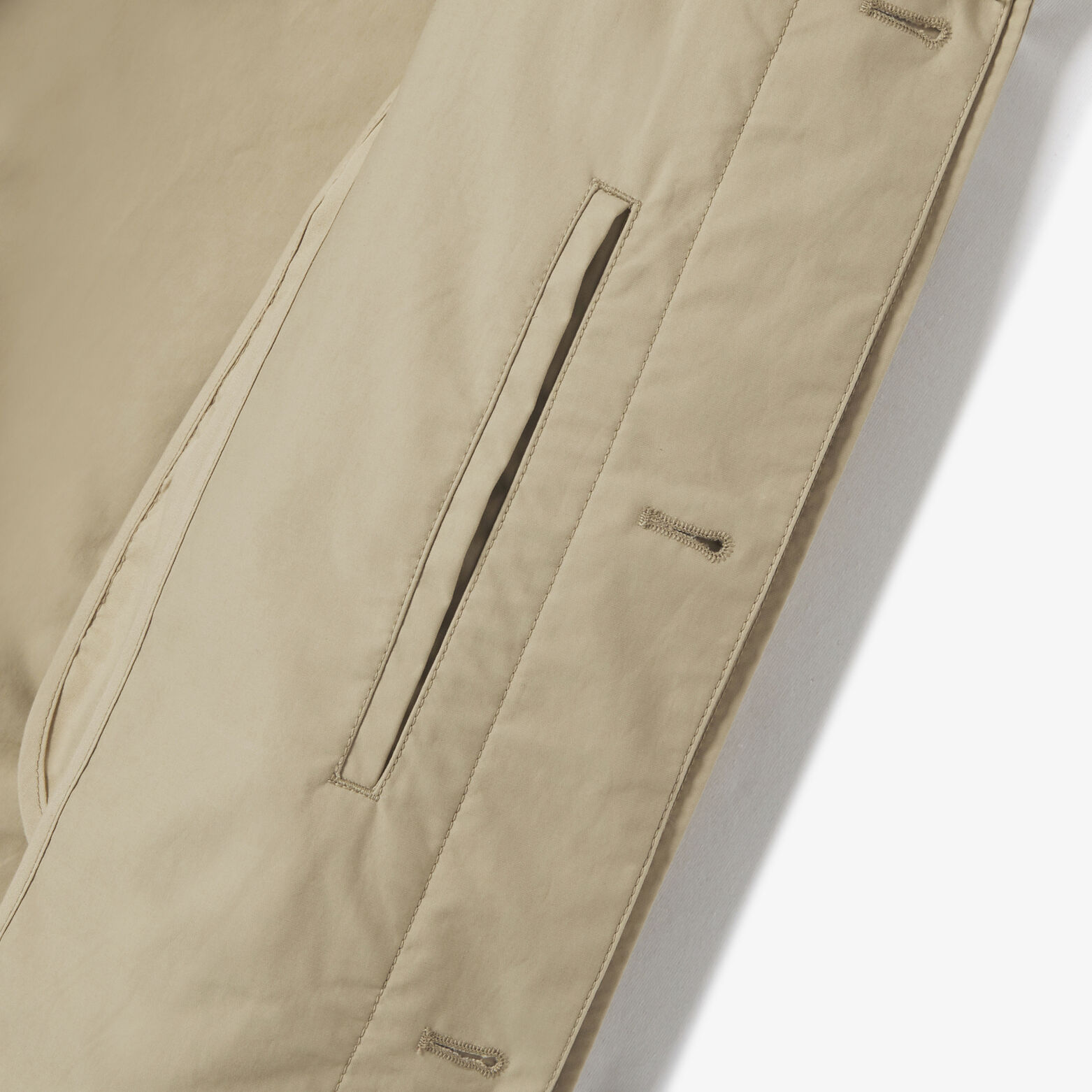 Parka longue boutonnée à capuche